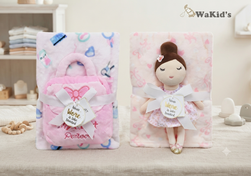 COBIJA CON MUÑECO PARA BEBE