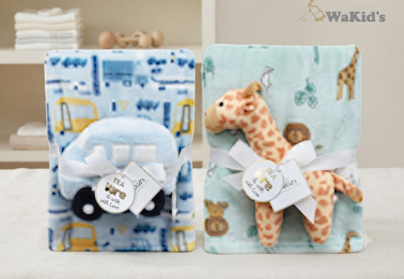 COBIJA CON MUÑECO PARA BEBE